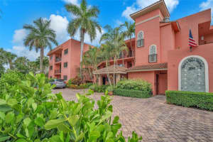 250 E Royal Palm Rd 1c, Boca Raton