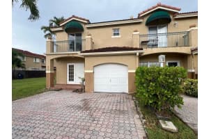 6865 Sw 158th Pl, Miami