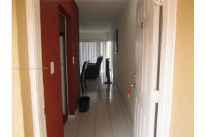 6780 W 2nd Ct 304, Hialeah