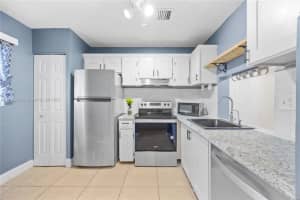 164 Nw 60th Ave 2-3, Margate