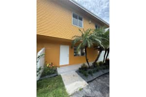 157 Ne 12th Ave 157, Homestead