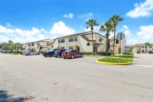 11298 Taft St 11298, Pembroke Pines