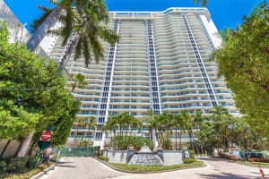 7000 Island Blvd 2504, Aventura