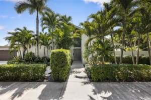 7045 Sw 67th Ave 40, South Miami