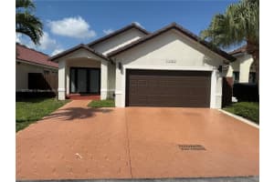 15320 Sw 53rd St, Miami