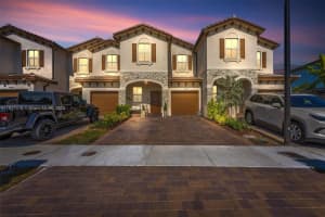 12586 Nw 22nd Pl 12586, Miami