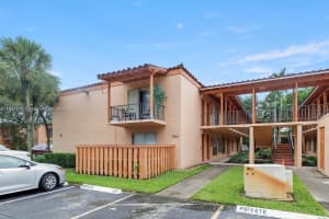 7241 Miami Lakes Dr D19, Miami Lakes