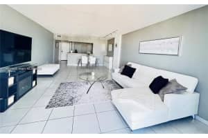 2780 Ne 183rd St 2015, Aventura