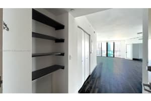 350 S Miami Ave 2401, Miami