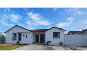 12554 Sw 211th Ter, Miami