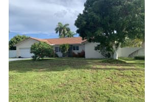 11001 Sw 172nd Ter, Miami