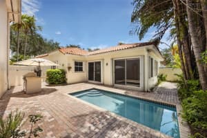 1571 Breakwater Ter, Hollywood