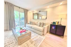 626 Meridian Ave 1, Miami Beach