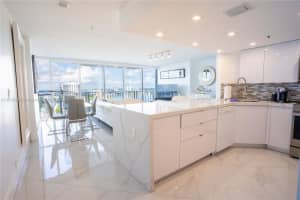 , North Bay Village , North Bay Village