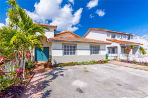 12362 Nw 98th Pl, Hialeah Gardens