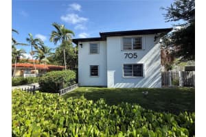 705 Ne 92nd St 4, Miami Shores