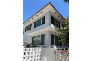 323 New Mexico St 3, Hollywood