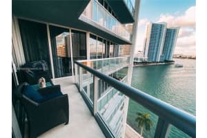 465 Brickell Ave 1101, Miami