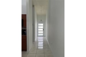 6713 Nw 188th 6713, Hialeah
