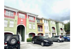 11102 Nw 83rd St 219, Doral