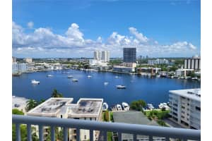 137 Golden Isles Dr 1510, Hallandale Beach