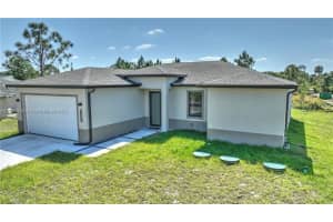 3306 74th St W, Lehigh Acres