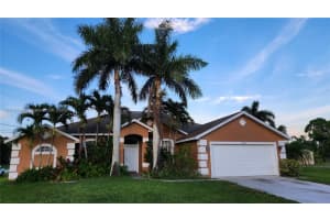 2001 Sw Cranberry St -, Port Saint Lucie