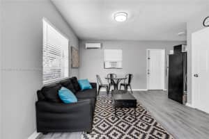 105 Sw 5 Ct 3, Dania Beach