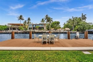 924 Belle Meade Island Dr, Miami