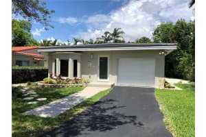 922 Monterey St, Coral Gables