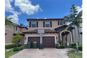 2502 Ne 1st St, Homestead