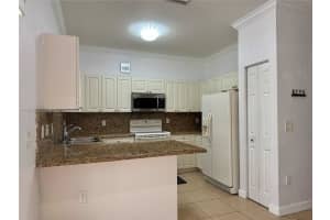 2741 Ne 4th St 203, Homestead