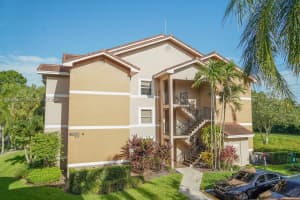 9033 Wiles Rd 304, Coral Springs