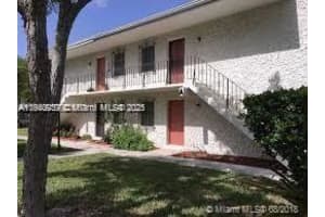 8701 Sw 141st St M2, Palmetto Bay