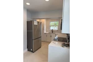 5636 Arthur St 1, Hollywood