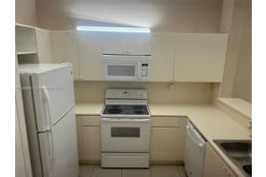1666 Se 27th Court 208, Homestead