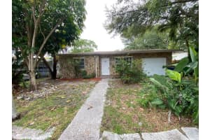 128 Sw 7th Ter, Hallandale Beach