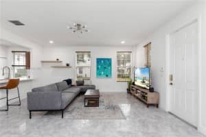 11833 Sw 27th St, Miramar