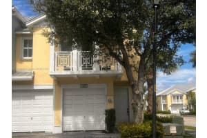 7480 Nw 114th Path 7480, Doral