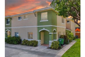18712 Sw 100th Ave 18712, Cutler Bay