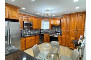 17800 Ne 10th Ave N/a, North Miami Beach