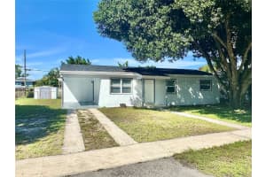 1130 Sw 47th Ave, Plantation