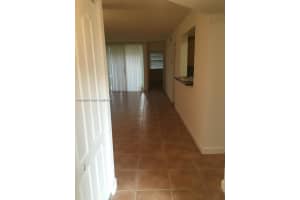 4982 Nw 97 Pl 300, Doral