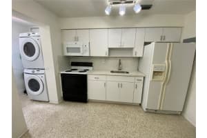2608 W 8th Ave 2608, Hialeah