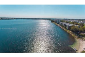 110 Lake Emerald Dr 403, Oakland Park