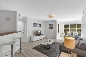 12980 Vista Isles Dr 317, Sunrise