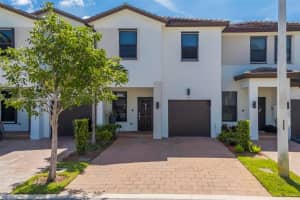 159 Sw 185th Way 0, Pembroke Pines