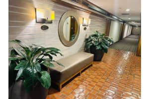 4000 Towerside Ter 1503, Miami