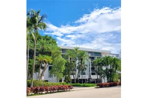 100 Ocean Lane Dr 403, Key Biscayne