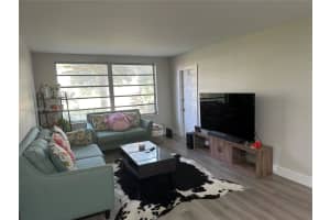 7500 Nw 17th St 102, Plantation